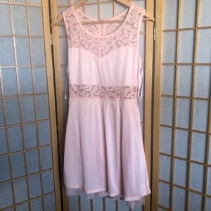Papaya peach lace dress sheer midriff M
